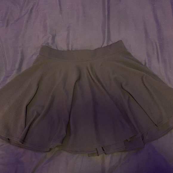 Basic Black Skater Skirt - Picture 1 of 2